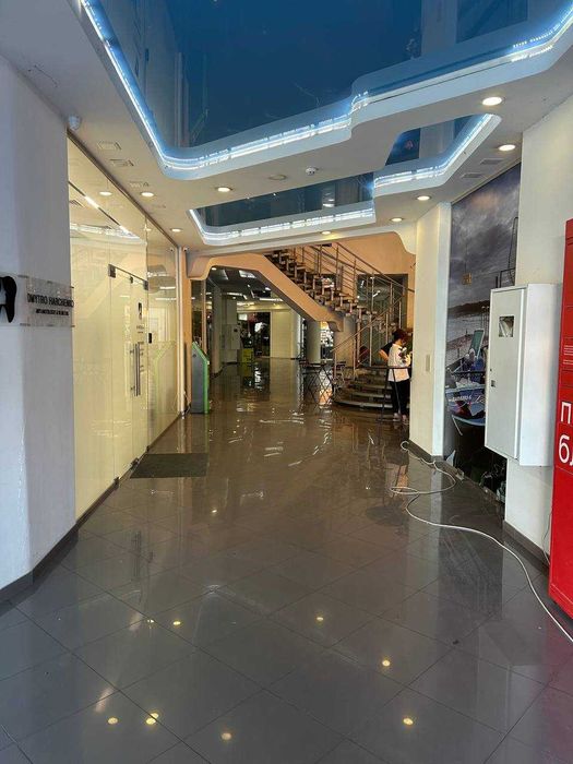 Оренда приміщення в ЖК Парус на Липинського