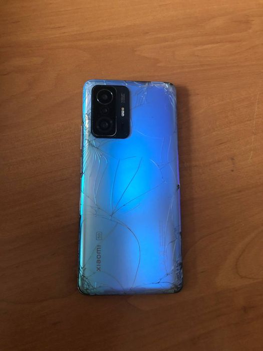 Обменяю xoaomi 11t