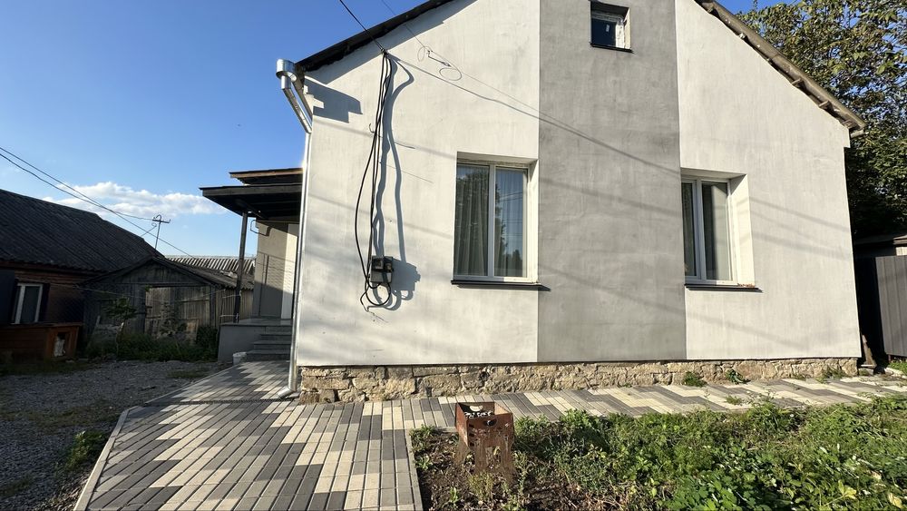Продаж  будинку з капітальним ремонтом