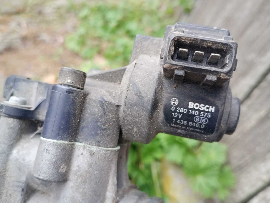 Silniczek krokowy zawór biegu jałowego BMW E34 E36 E46 Z3 - M43 M44