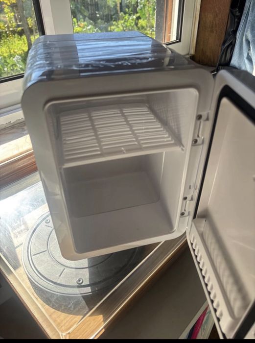 Mini frigo bar,
