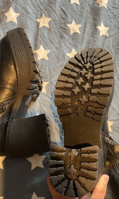 Bota preta cano alto portes incluso