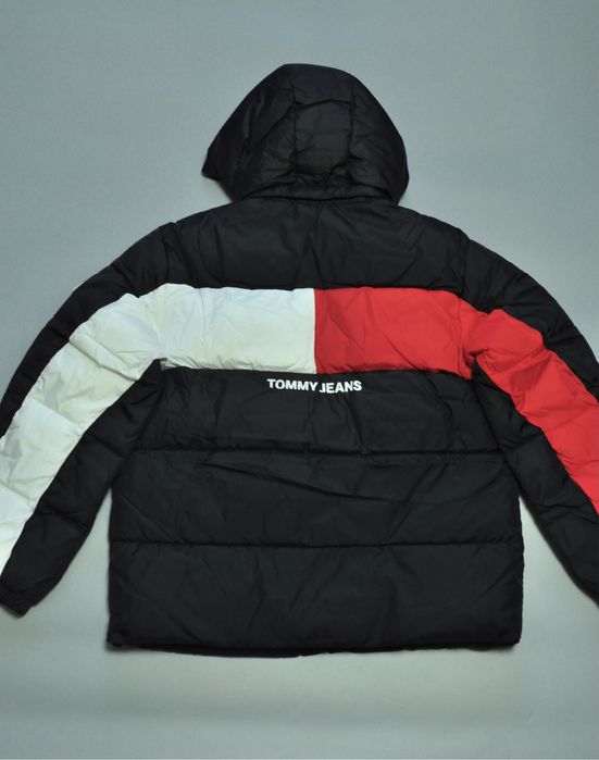 Tommy Hilfiger оригинал новый зимний пуховик куртка размер S (NEW)