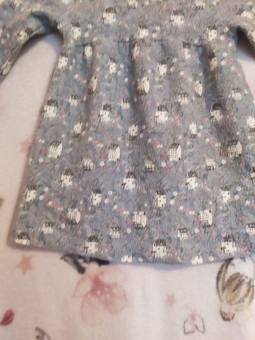 Zara sukienka domki 98 2-3l