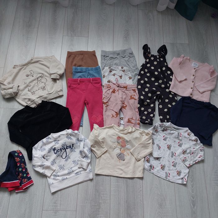 Пакет одягу для дівчинки 12-18 міс 86 розмір