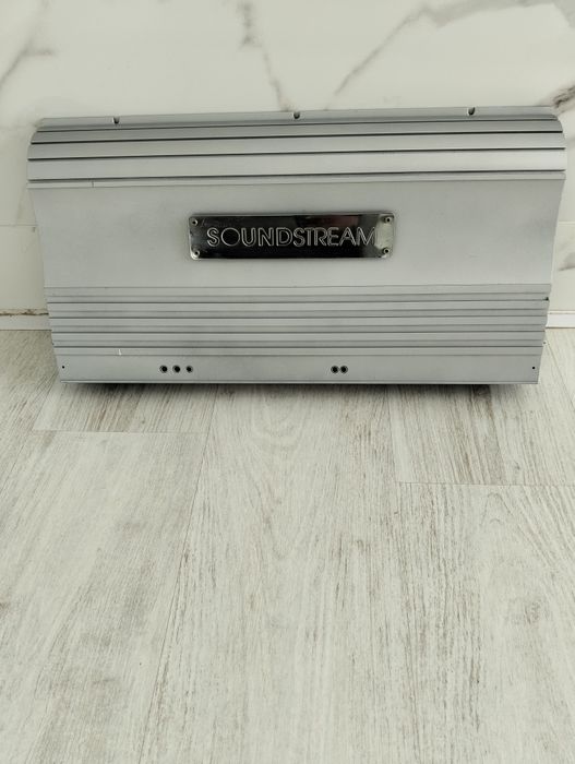 Amplificador Soundstream
