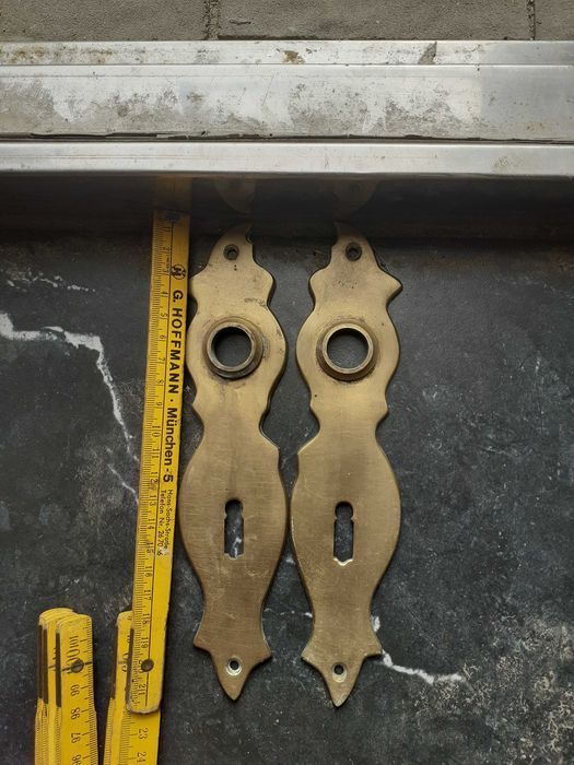 Szyldy do drzwi -mosiężne stare