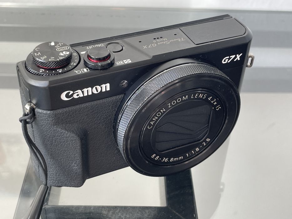 Canon Powershot G7X Mark II