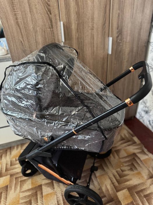 Продам детскую коляску