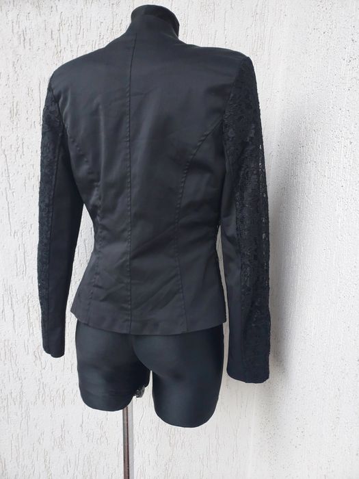 RODNIK Krótka elegancka marynarka w roz S/M.