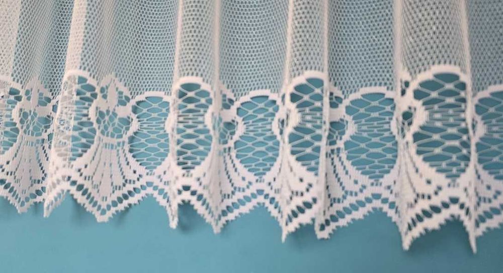 ZAZDROSTKA  Z TKANINY ŻAKARDOWEJ kupon tanio/ końcówka wałka 300x30cm