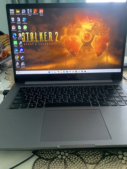 Xiaomi mi notebook pro 15.6 GTX 1050