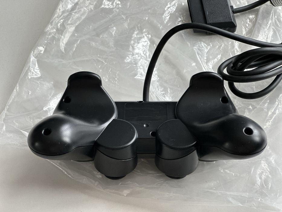 Kontroler PS2 Pad zamiennik PlayStation 2 czarny Play Station