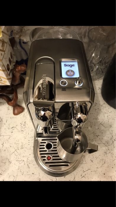 Кофемашина Nespresso Creatista Plus Metal Stainless Steel