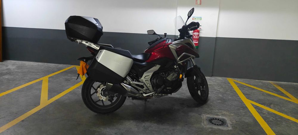 Honda NC750X DCT 2023