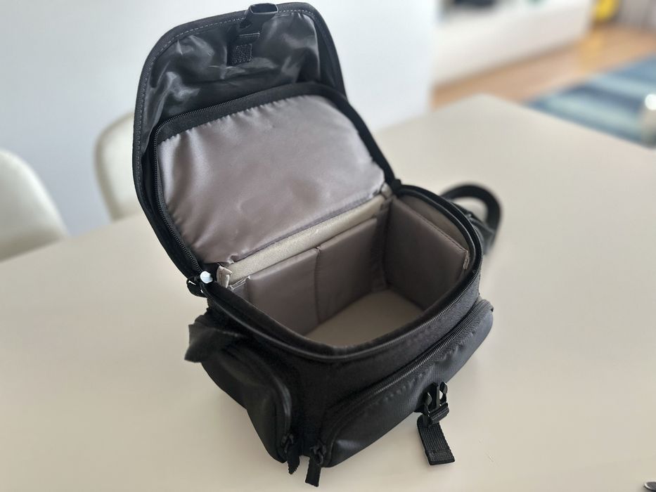 Sony Cyber-shot DCS-H400