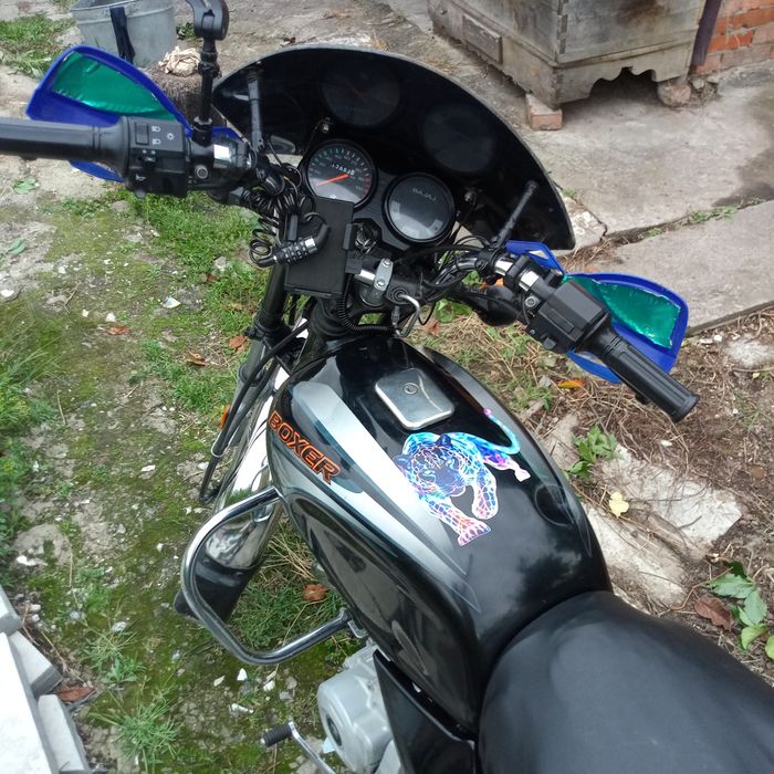 Мотоцикл Bajaj boxer BM 100es