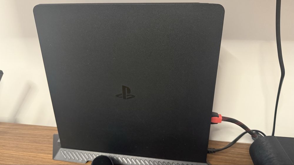 Playstation PS4 slim, 500 gb