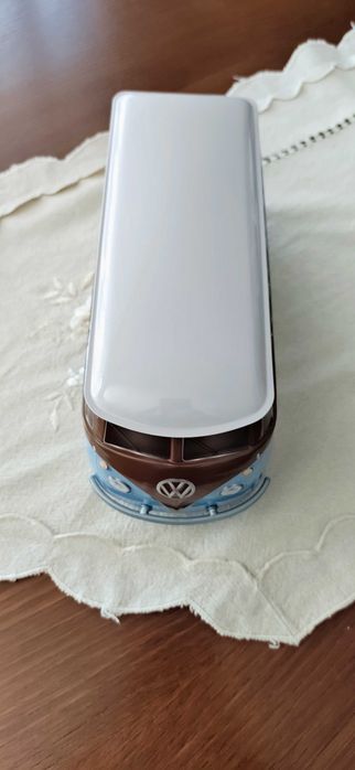 Lata de metal Combi