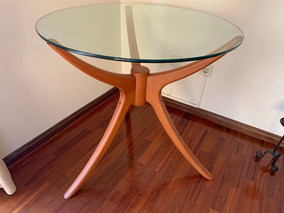 Dining Table, 80 cm in Diameter64752169210498121