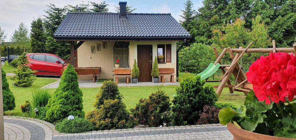 OGRÓD i DOMEK w górach Brenna k Ustroń Wisła Beskidy Apartament Nocle