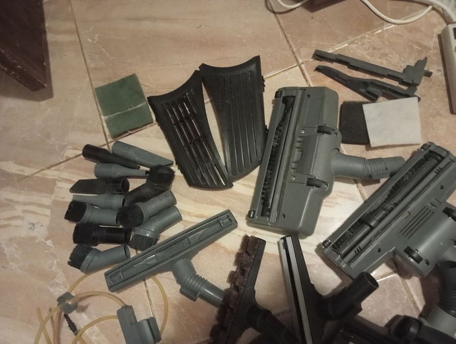 Продам аксессуары для пылесоса zelmer