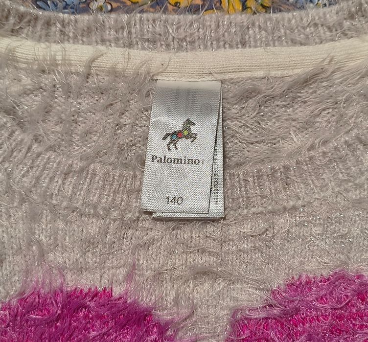 Sweterek Palomino z sercem roz.140