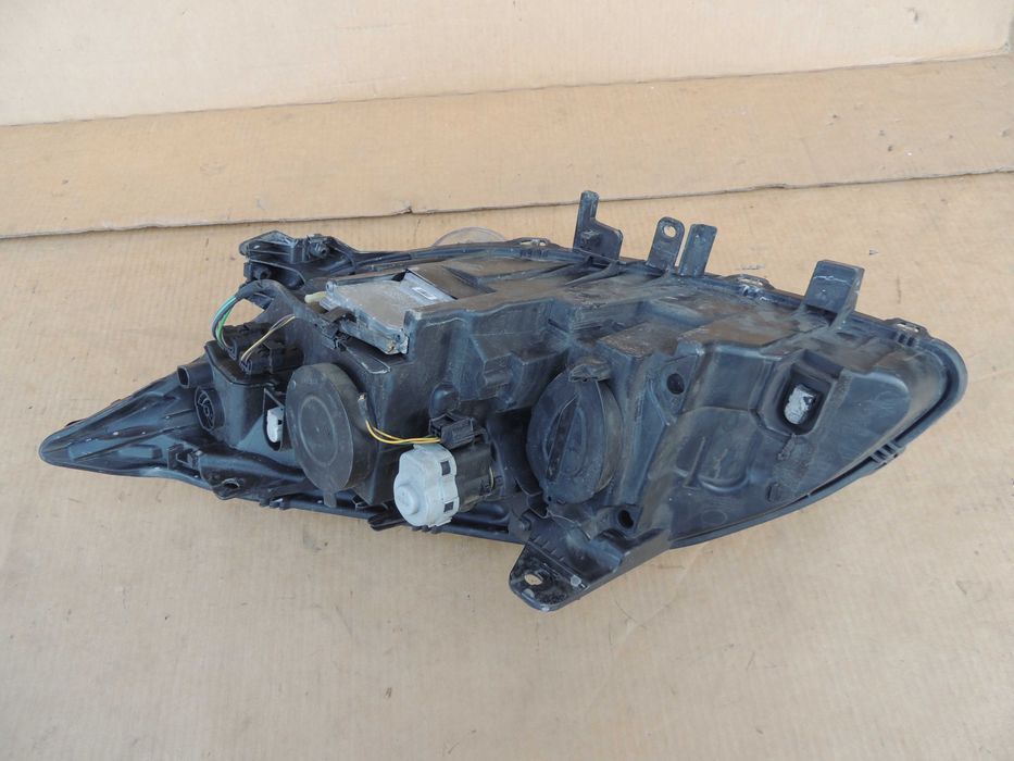 Lampa przednia prawa europejska Renault Laguna 3 III XENON LIFT GT