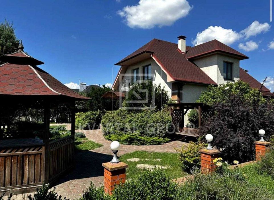 Просторий будинок 150 м2 у центрі Бородянки! Торг і без комісії!