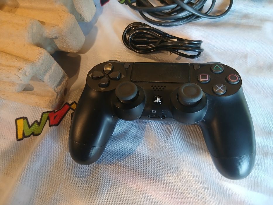 Konsola PS4 SLIM 500gb oryginalny karton (dość rzadki wypust) sklep