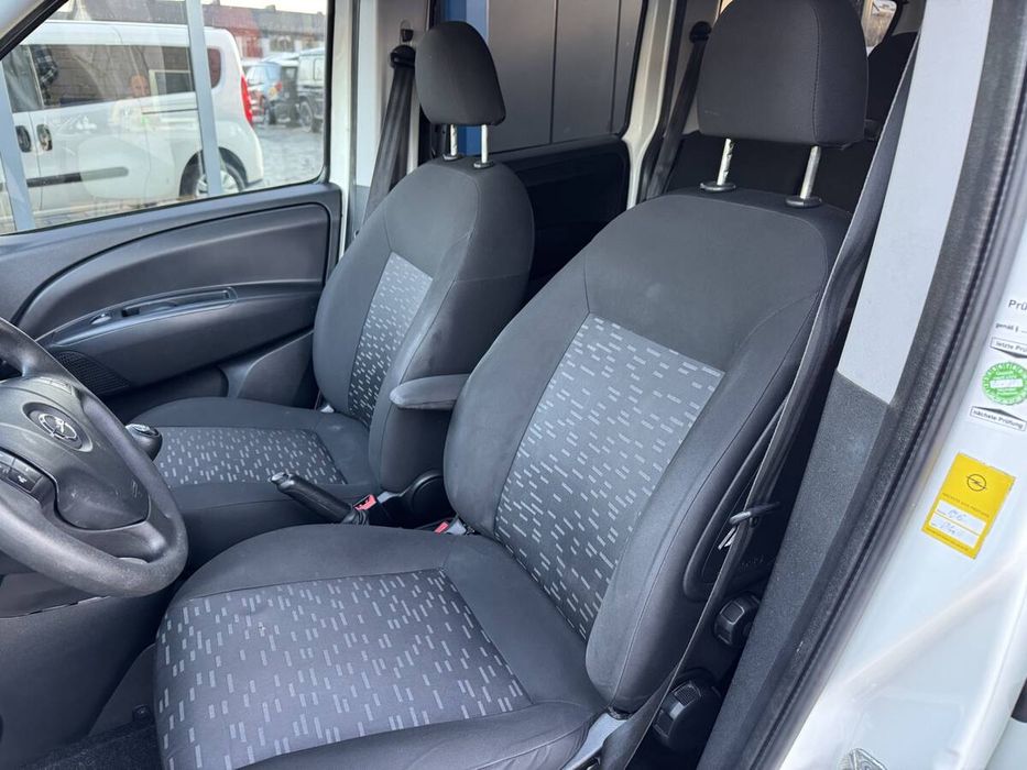 Opel Combo 2018 freshauto