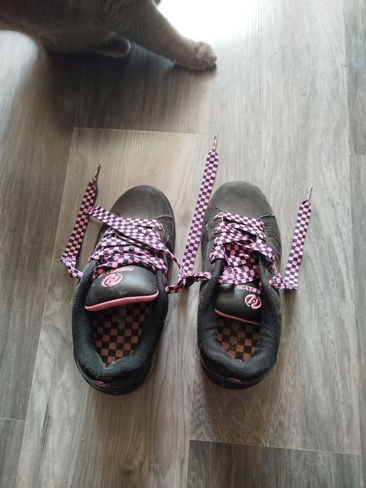 Оригінальні heelys, вживані