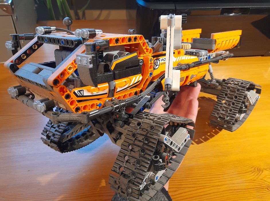 Łazik arktyczny – LEGO Technic – złożony