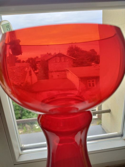 Wazon czerwone szkło sodowe Sadowski