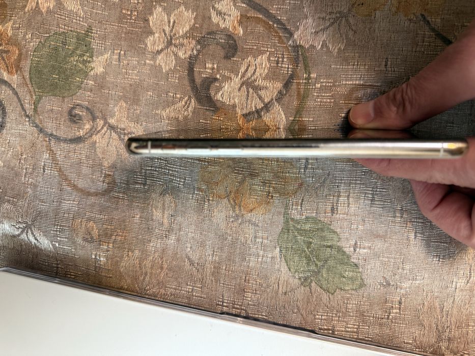 Продам Iphone 10 x 256 gb