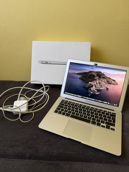 Macbook Air i5/8/512GB 2017r. + zasilacz + pudełko, idealny do pracy biurowej