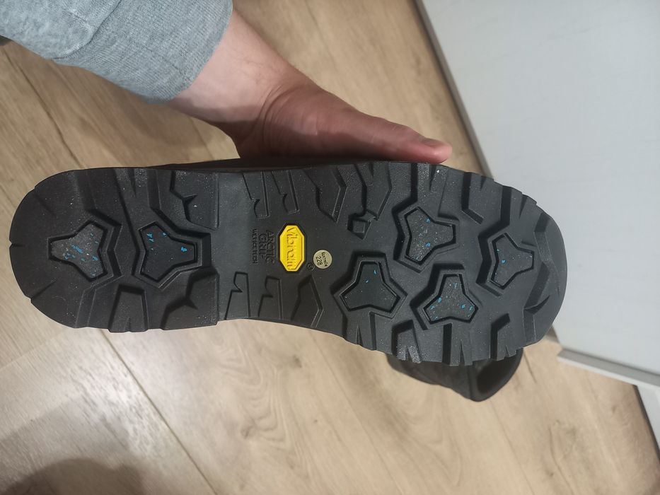 Черевики зимові "LOWA® Tibet EVO 400 GTX®"