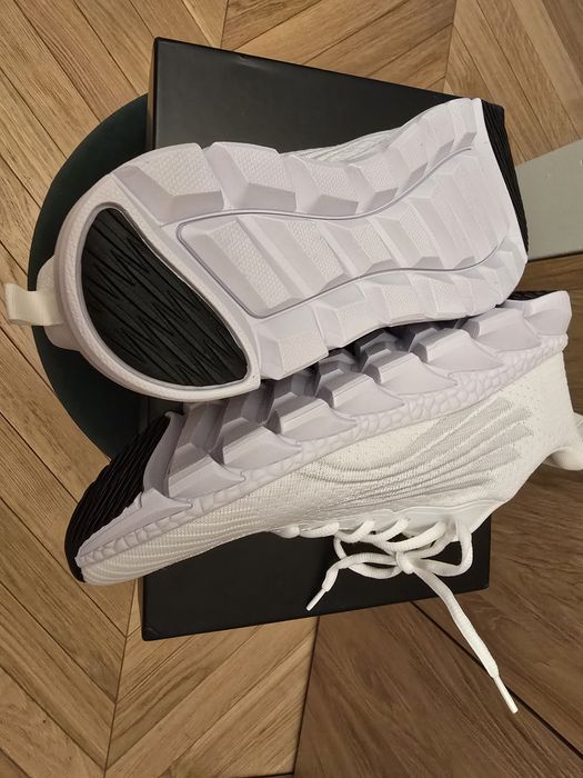 50 % Taniej Super  lekkie  i wygodne buty sportowe  roz. 42