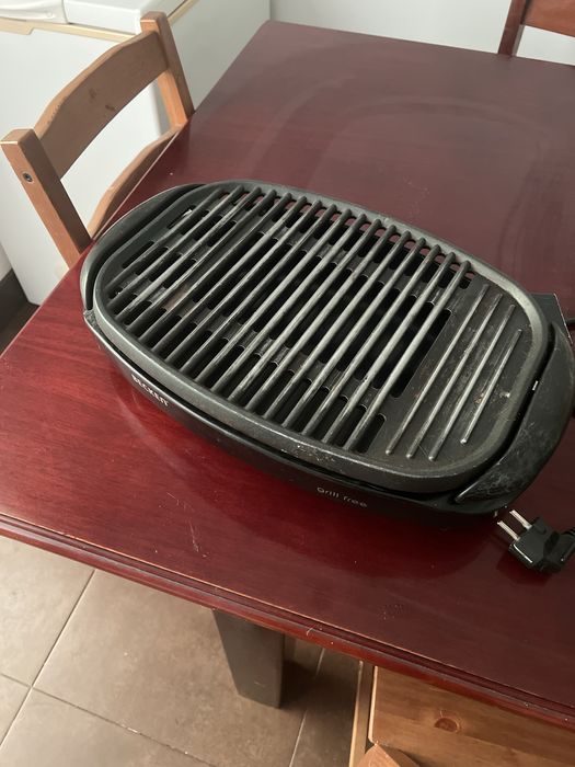 Grelhador eletrico