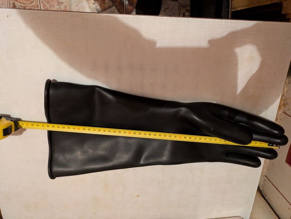 Перчатки из натурального латексного каучука