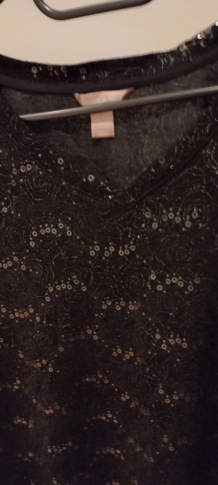 Bluzka cekinowa elegancka