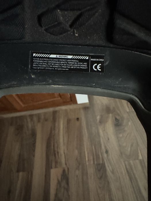 Cervical EVS R4 em bom estado