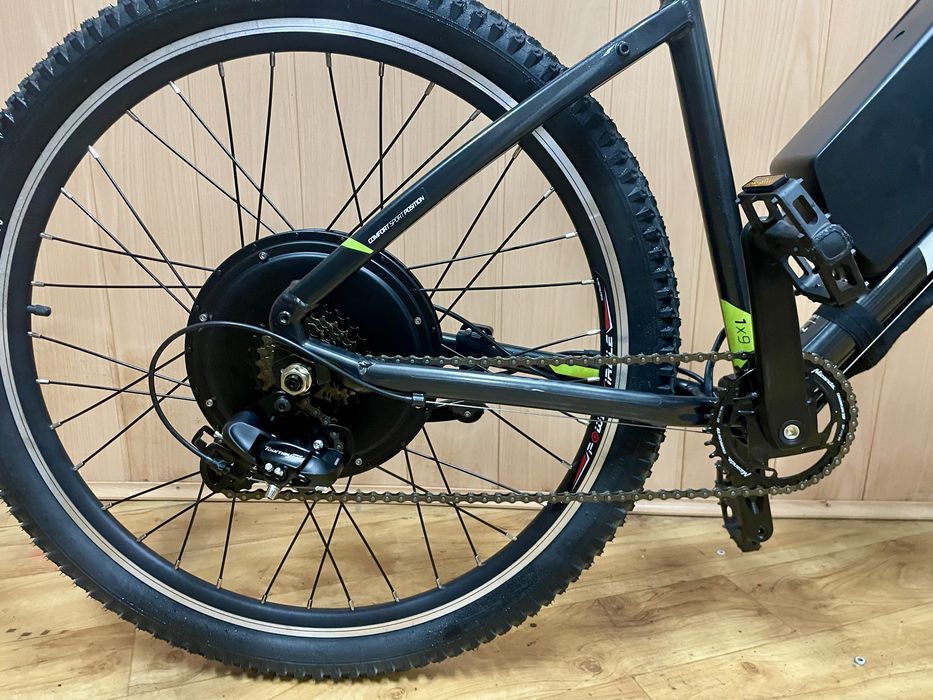 Bicicleta Elétrica rockrider 530 nova