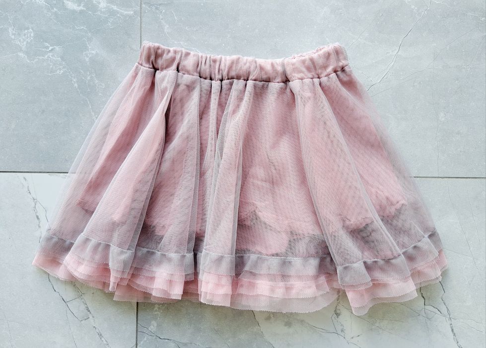 Spódniczka firmy Reserved Rozmiar 116