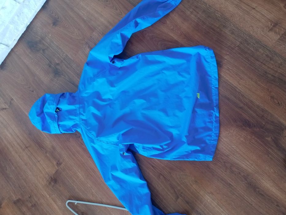 Kurtka wiatrówka Skogstad rozm 152 j the north face