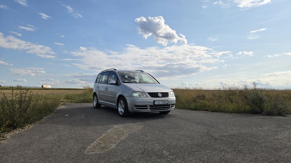 Volkswagen TOURAN 1.9 TDI/ LED / Książka Serwisowa / Doinwestowany / Prywatny / 2x kluczyk