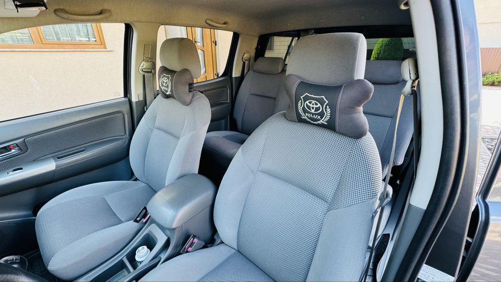 Toyota Hilux 2012 «Camping»