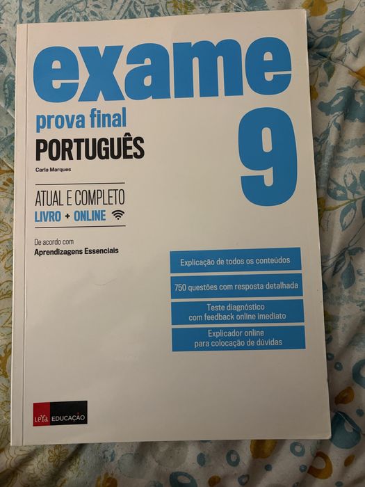 Livros de apoio escolar
