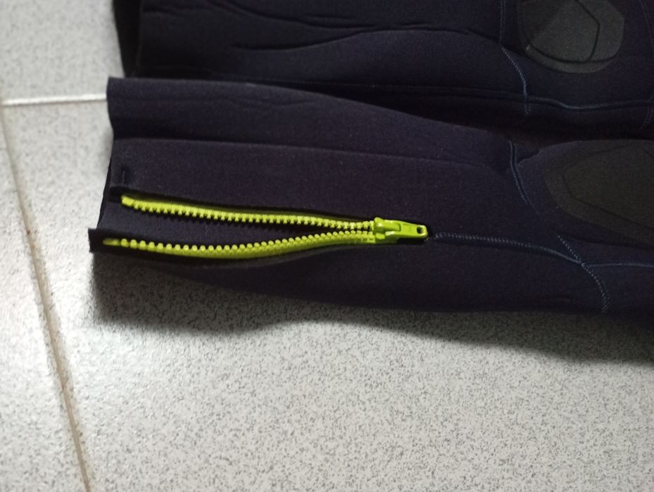 Fato de Surf completo 100 4/3mm - 140cm/criança 14 anos