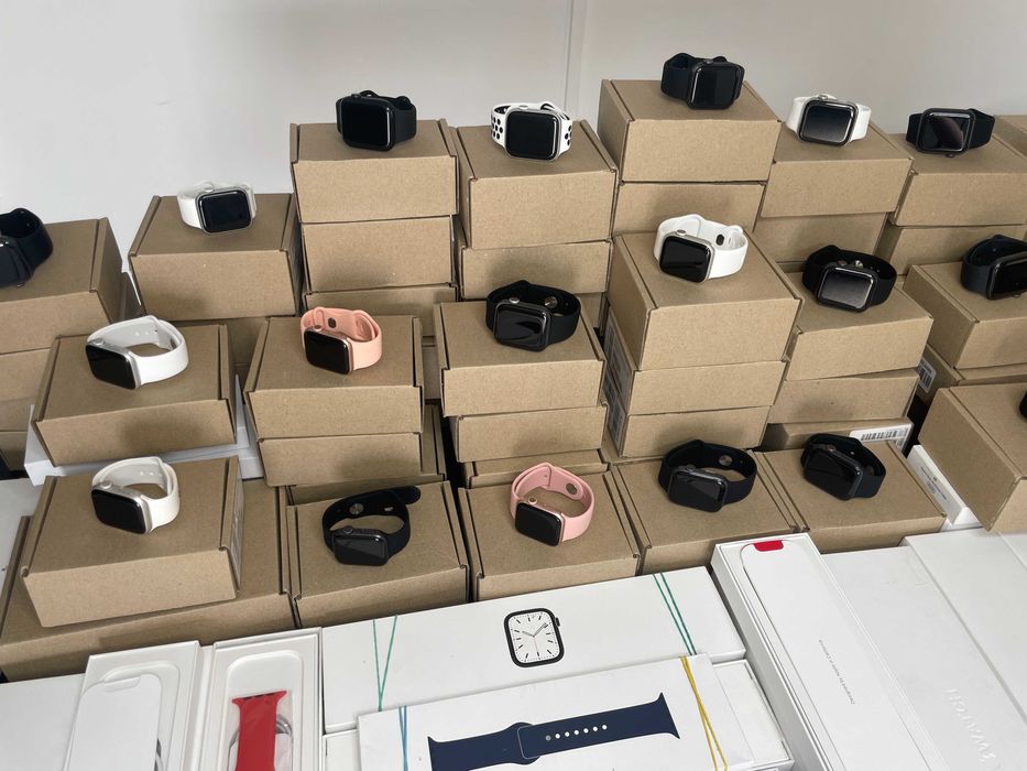 ОПТ / ЛОТ APPLE WATCH 96 шт. / Series 5, 6, 7, 8, SE / Grade B / Amazon